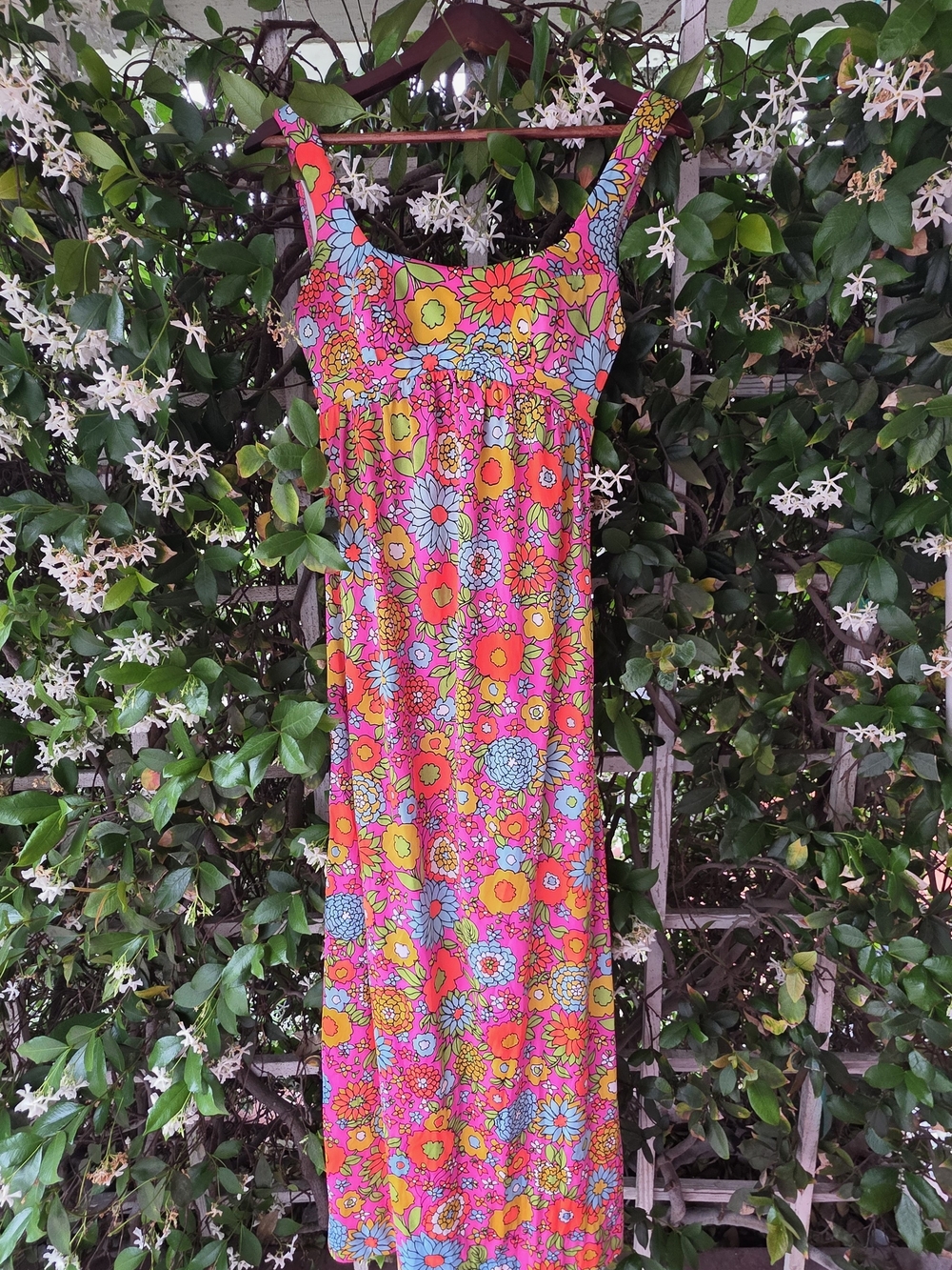 1960's Hollywood Set SIRENA OF CALIFORNIA Bright Floral Maxi Sundress - Picture 3 of 15